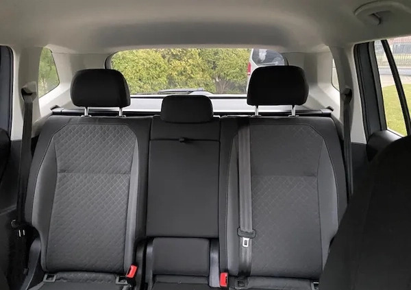 Volkswagen Tiguan cena 104900 przebieg: 23000, rok produkcji 2020 z Sulejówek małe 466